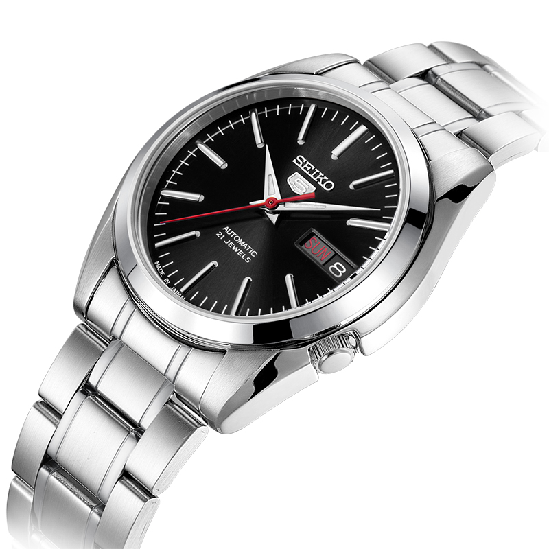 Seiko Karóra, Férfi, Seiko Essentials család, 165628