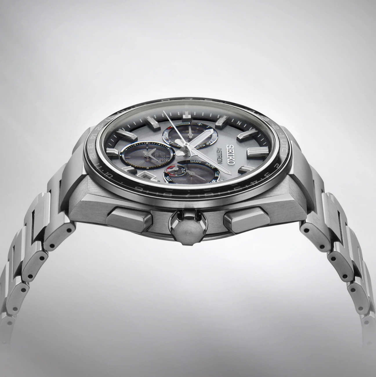 Seiko Karóra, Férfi, Astron család, 221051