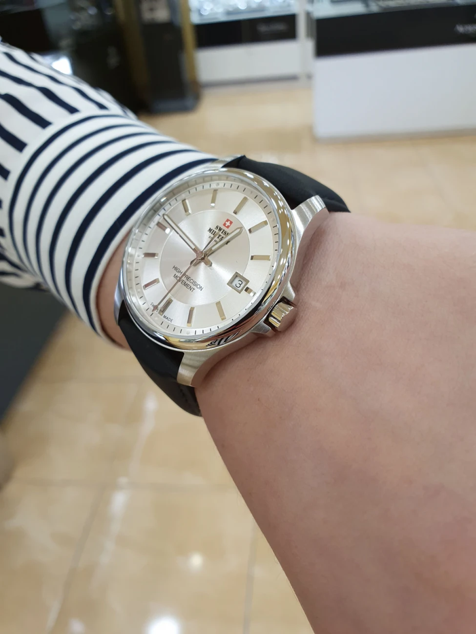 SWISS MILITARY BY CHRONO Karóra, Férfi, Quartz Watches család, 191810
